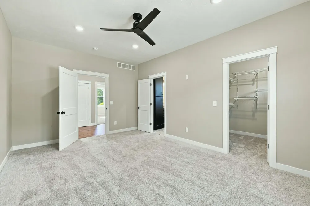 11427 Heintzelman Road NE Rockford, MI 49341