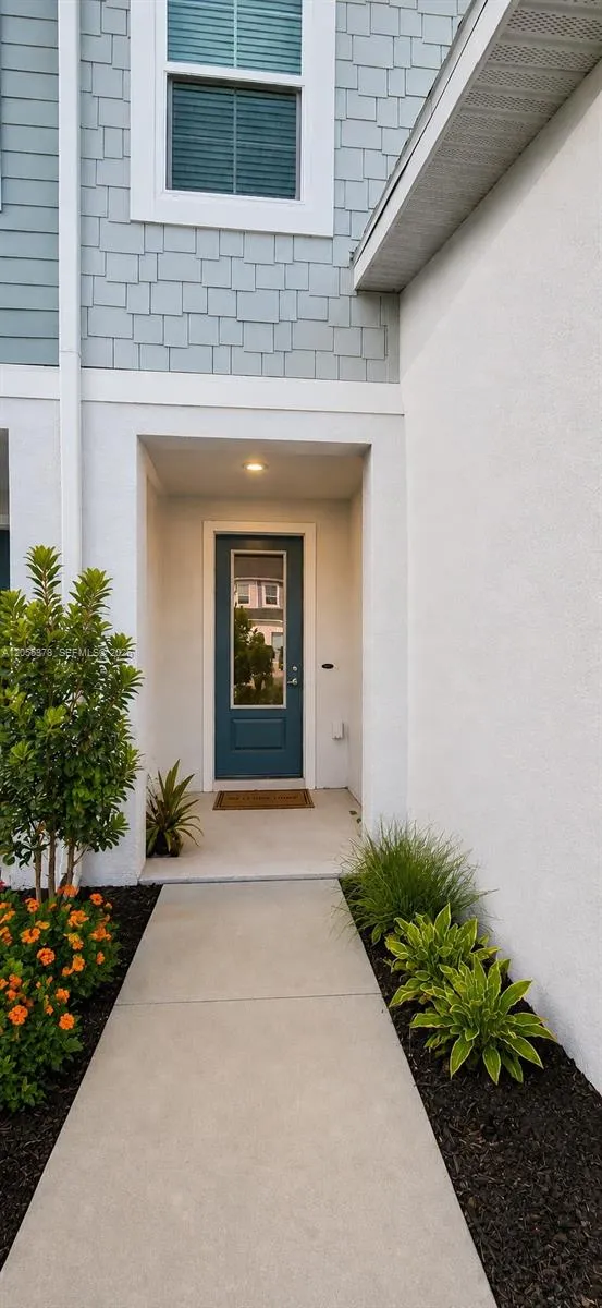8695 Canyon Creek Trail Other City - In The State Of Florida, FL 34219
