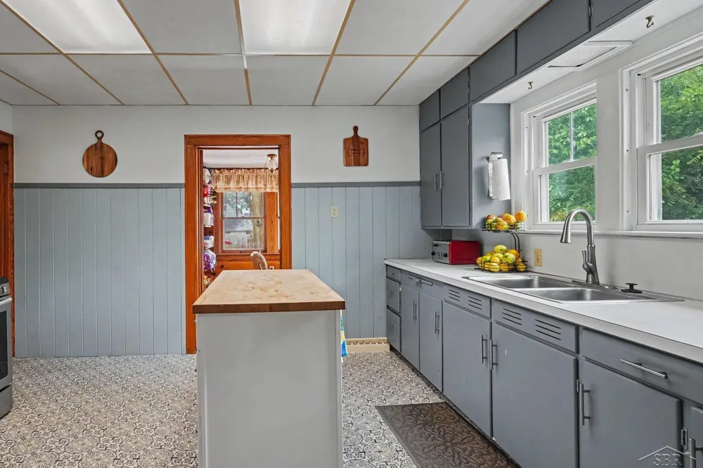 116 W Wheaton Avenue Clare City, MI 48618