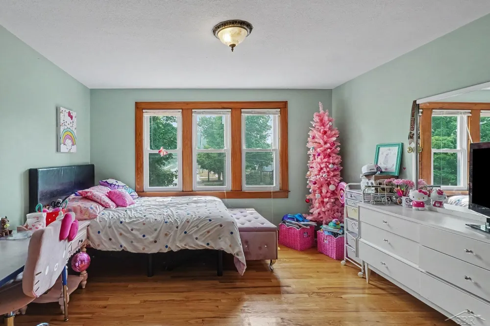 116 W Wheaton Avenue Clare City, MI 48618