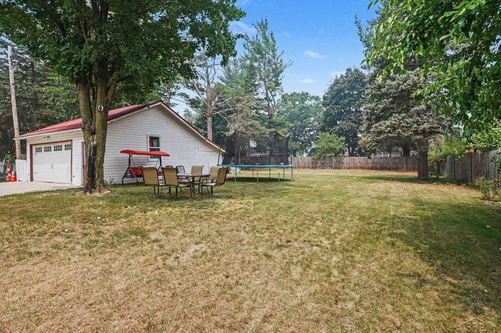 116 W Wheaton Avenue Clare City, MI 48618