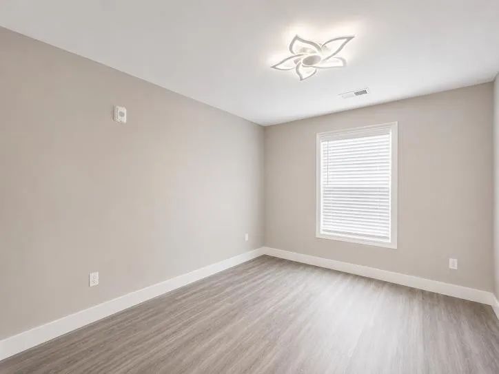 543 Peachers Mill Rd #213 Clarksville, TN 37042