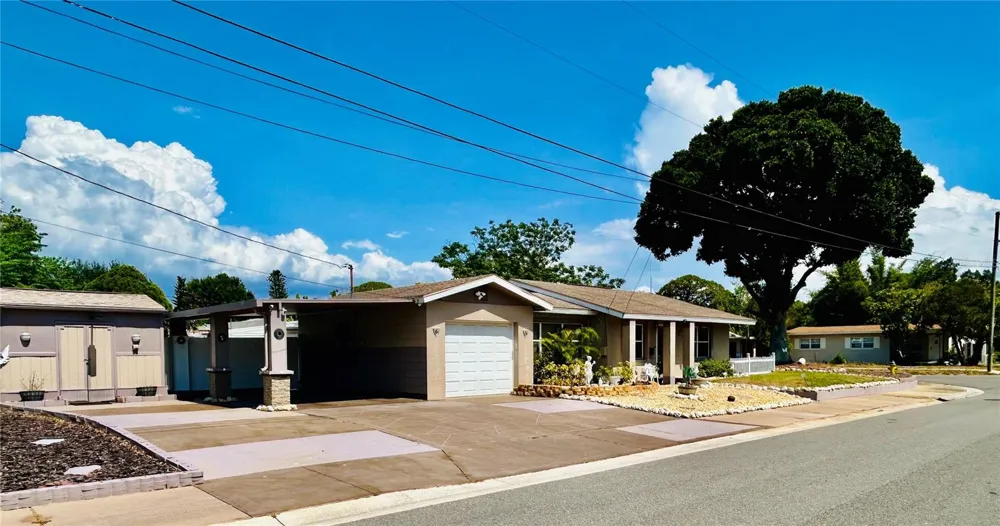 6190 6TH STREET S St Petersburg, FL 33705