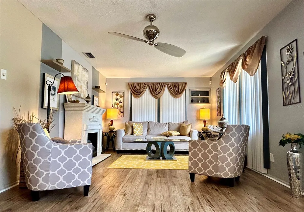 6190 6TH STREET S St Petersburg, FL 33705