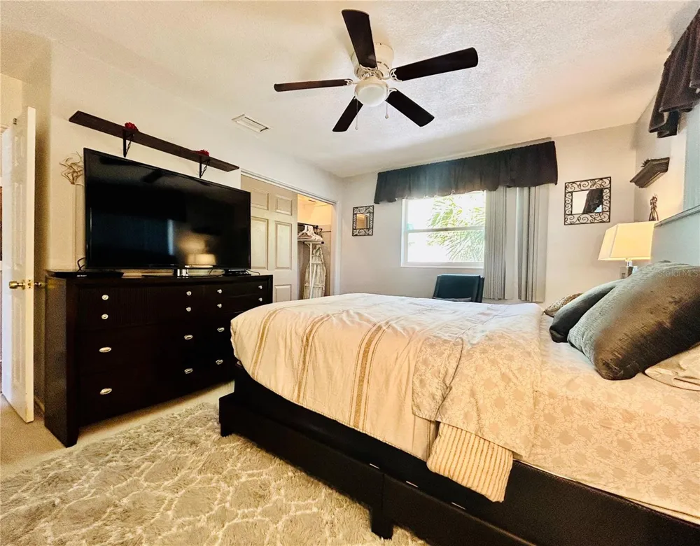 6190 6TH STREET S St Petersburg, FL 33705