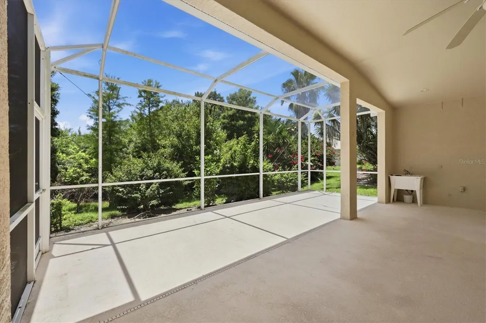 8492 IDLEWOOD COURT Lakewood Ranch, FL 34202