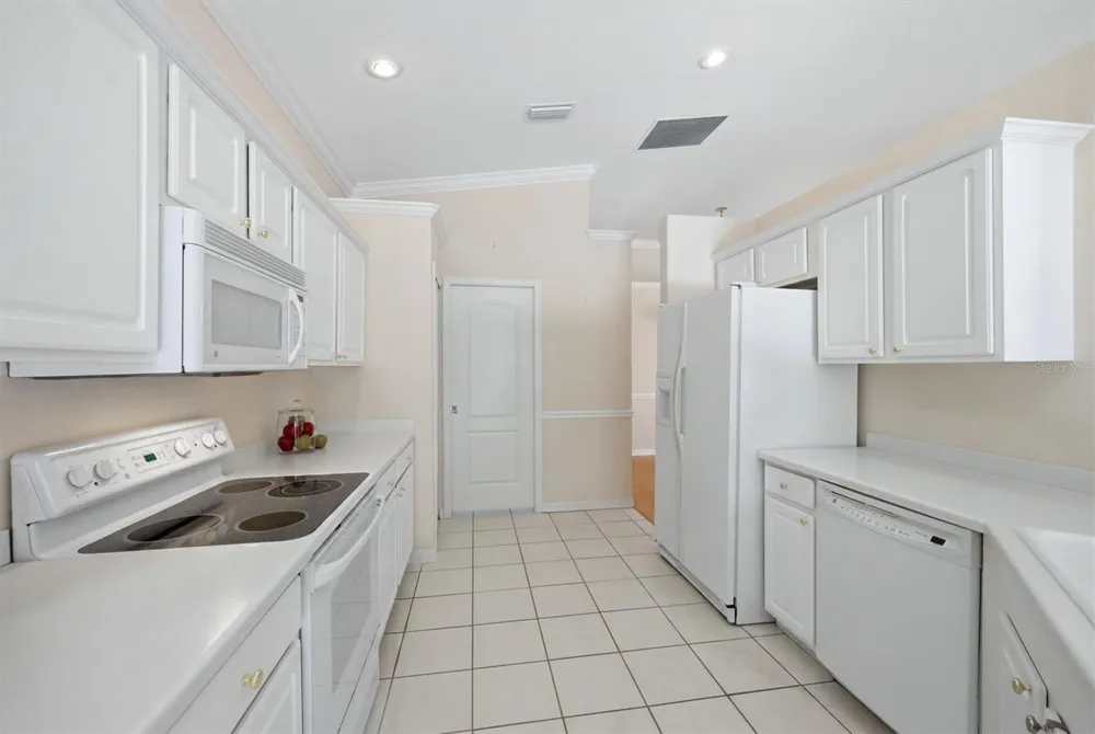8492 IDLEWOOD COURT Lakewood Ranch, FL 34202