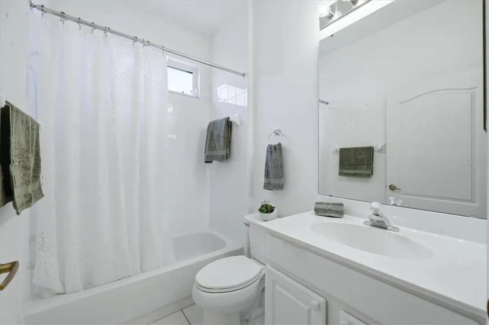 8492 IDLEWOOD COURT Lakewood Ranch, FL 34202