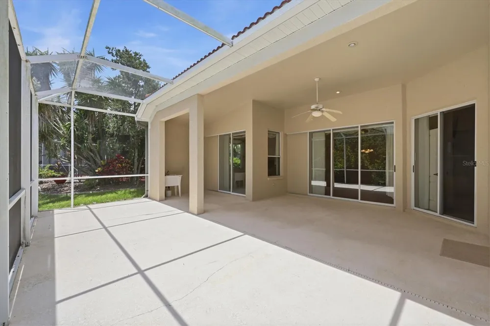 8492 IDLEWOOD COURT Lakewood Ranch, FL 34202