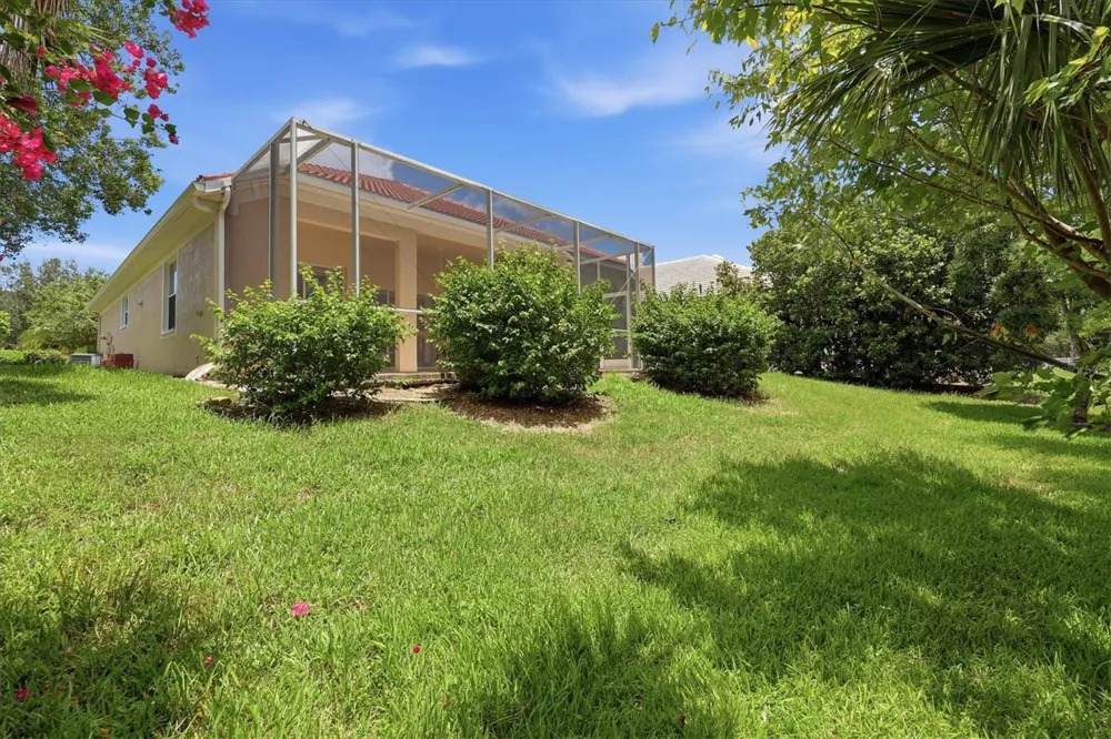 8492 IDLEWOOD COURT Lakewood Ranch, FL 34202