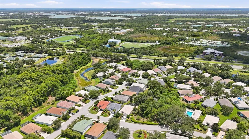 8492 IDLEWOOD COURT Lakewood Ranch, FL 34202