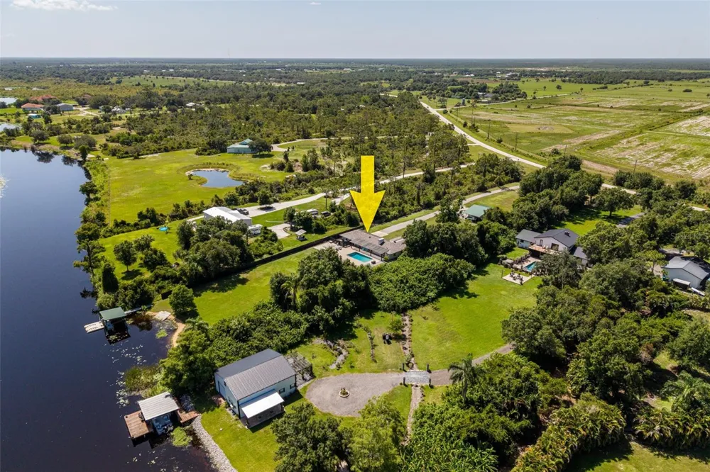 37951 WASHINGTON LOOP ROAD Punta Gorda, FL 33982