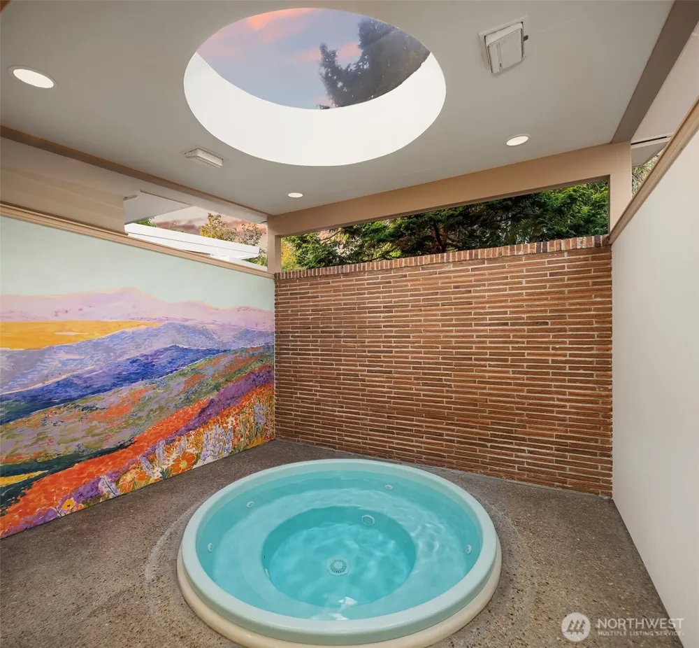 17825 Normandy Terrace SW Normandy Park, WA 98166