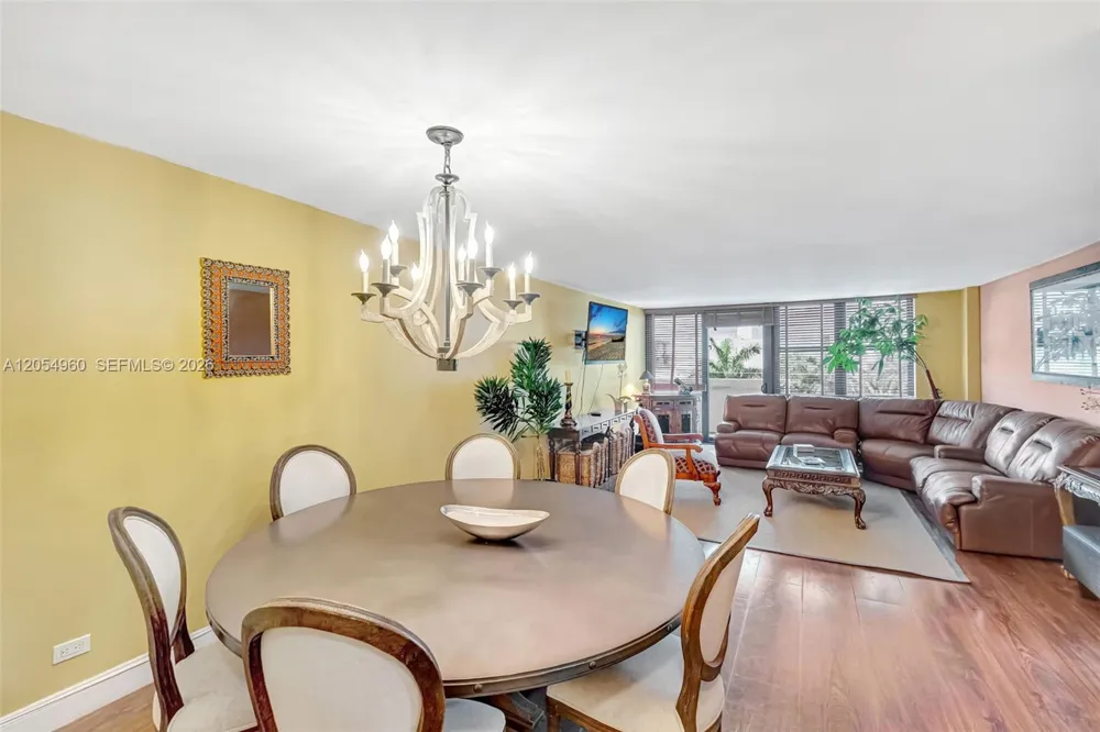 10101 E Bay Harbor Dr #502 Bay Harbor Islands, FL 33154