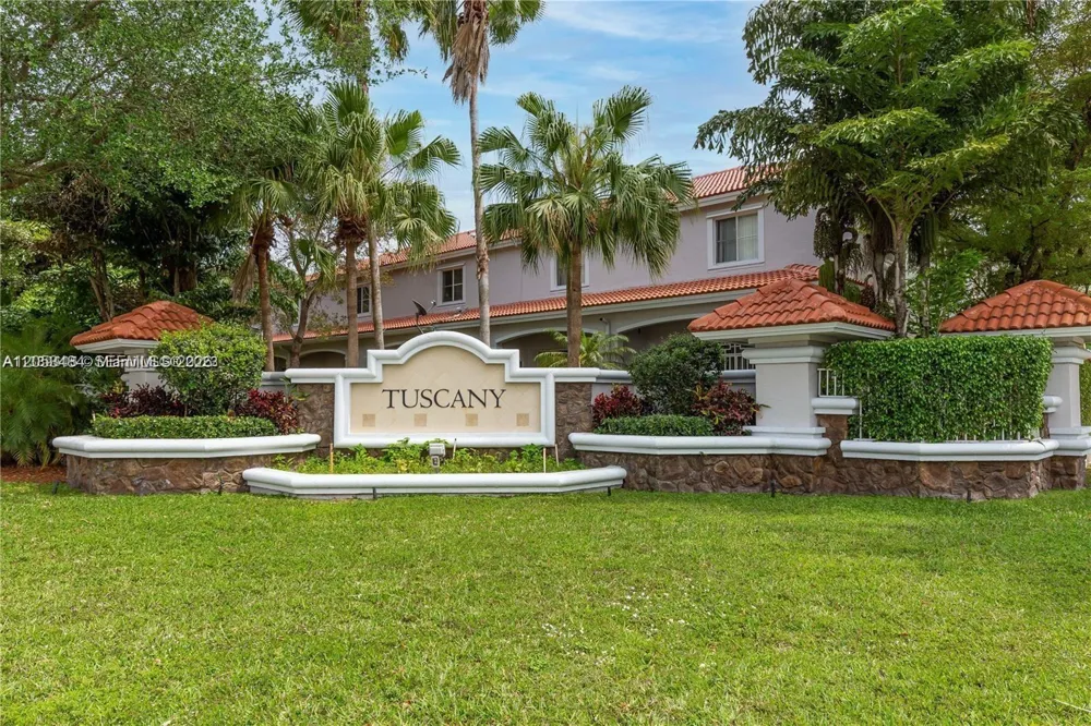 2833 SW 82nd Ave #104 Miramar, FL 33025