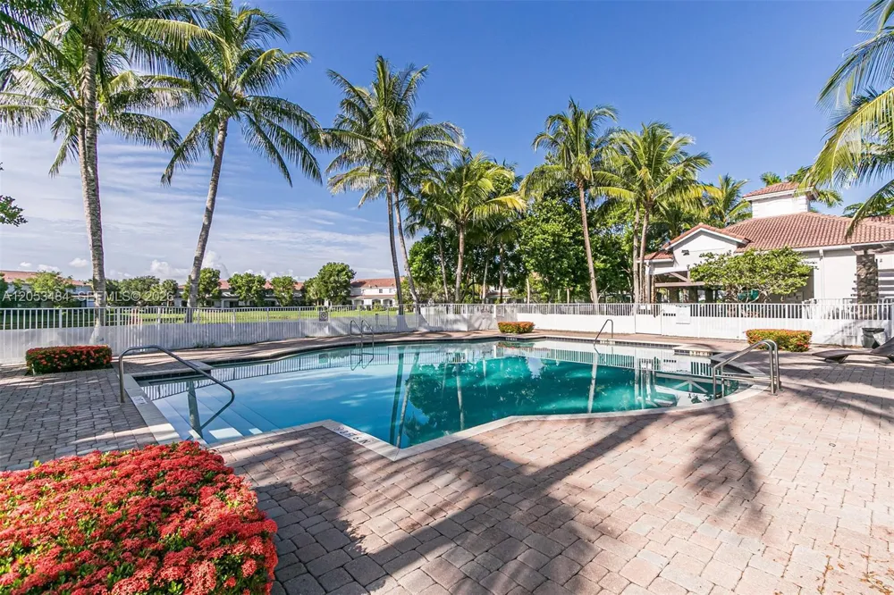 2833 SW 82nd Ave #104 Miramar, FL 33025