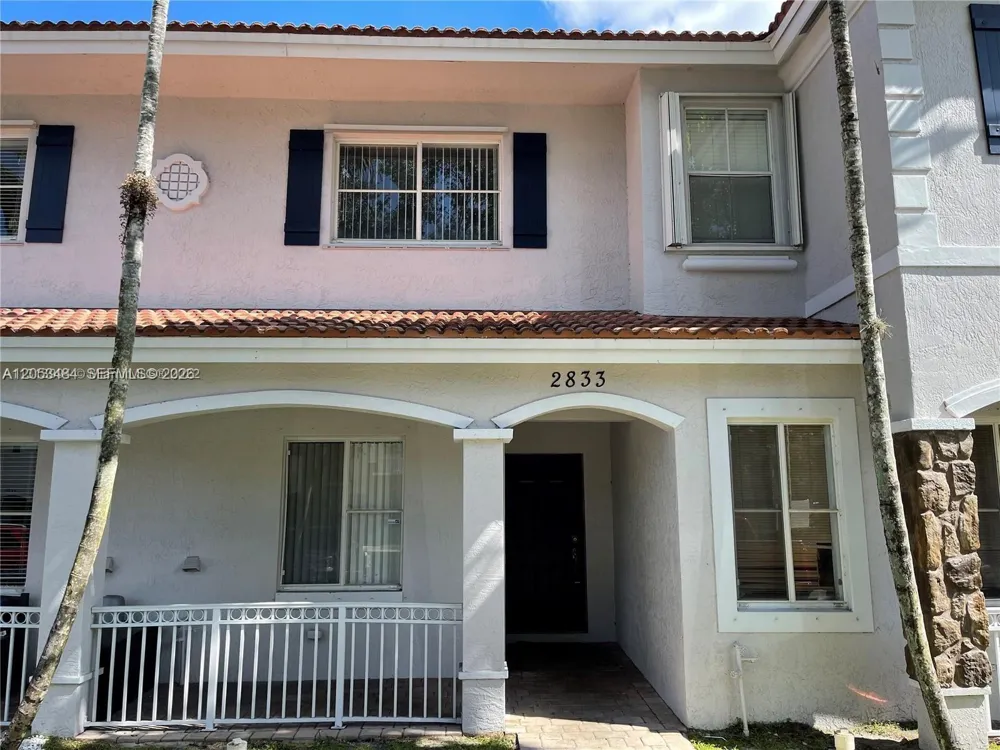 2833 SW 82nd Ave #104 Miramar, FL 33025