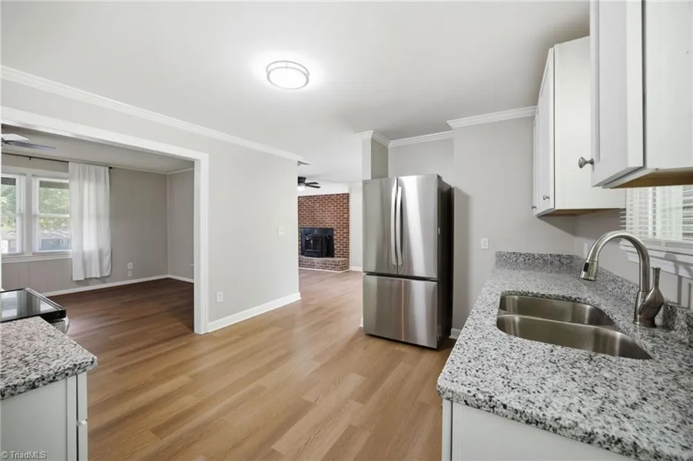 3123 Castle Avenue Hickory, NC 28601