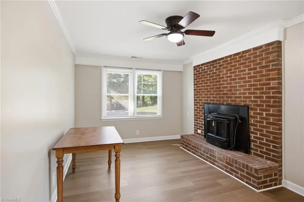 3123 Castle Avenue Hickory, NC 28601