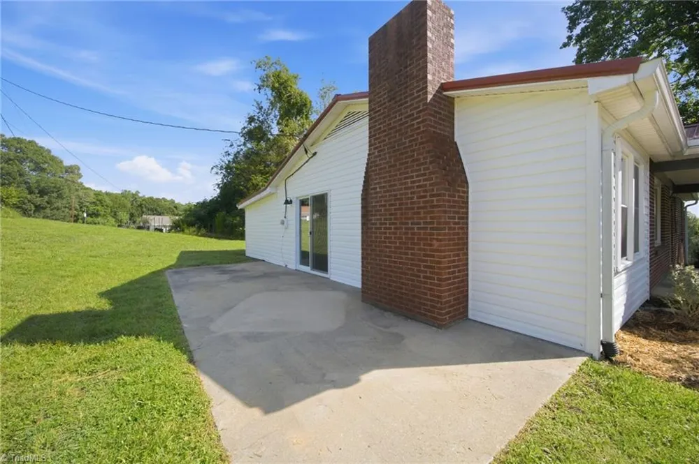 3123 Castle Avenue Hickory, NC 28601
