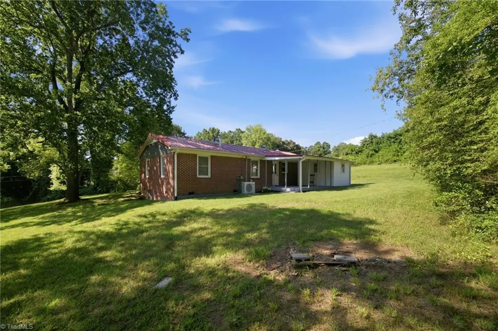 3123 Castle Avenue Hickory, NC 28601