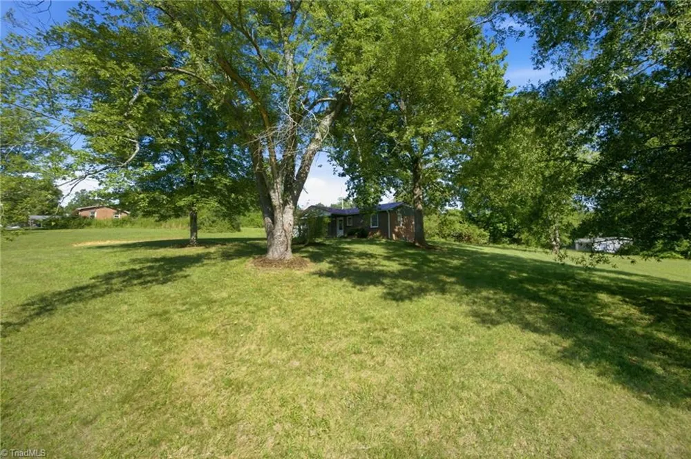 3123 Castle Avenue Hickory, NC 28601
