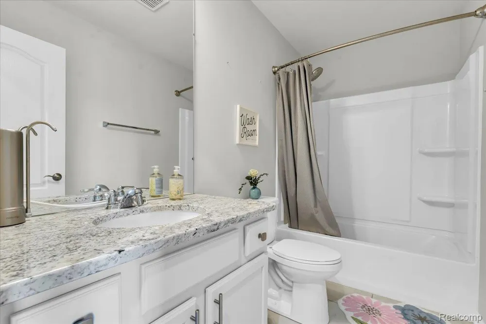 174 S Mill Street Plymouth City, MI 48170