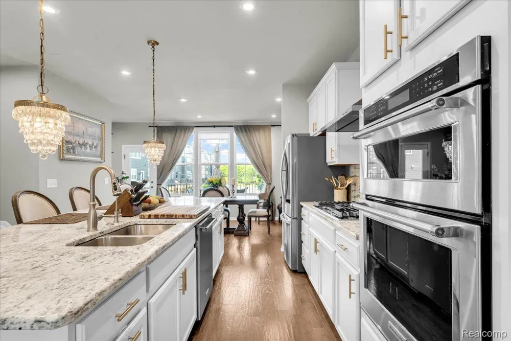 174 S Mill Street Plymouth City, MI 48170