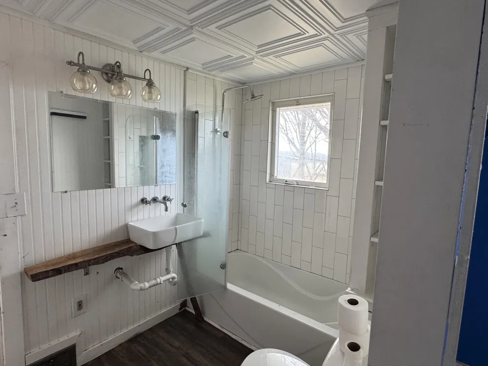 13512 S 42nd Street Wakeshma Township, MI 49097