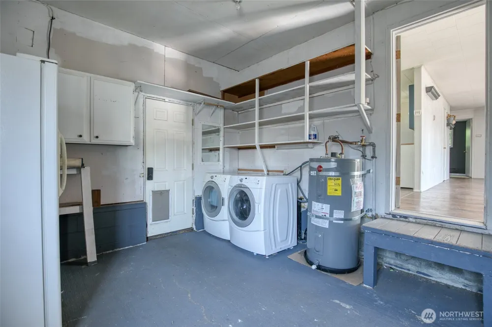 516 Sand Dune Avenue SW Ocean Shores, WA 98569