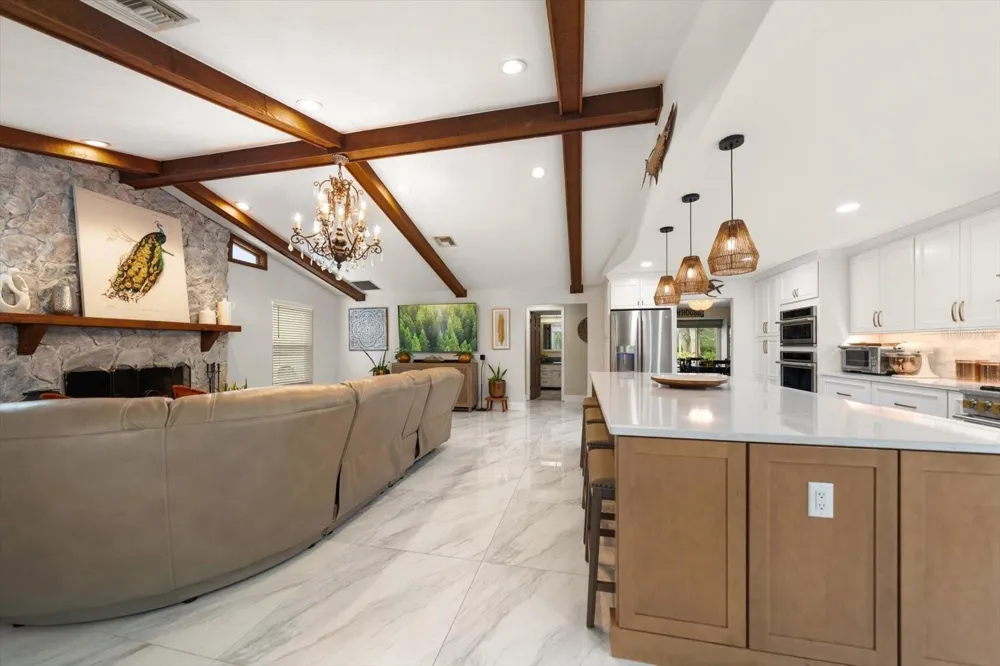 2423 FOXHEAD WAY Clearwater, FL 33759