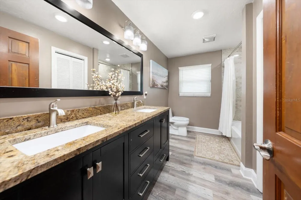 2423 FOXHEAD WAY Clearwater, FL 33759
