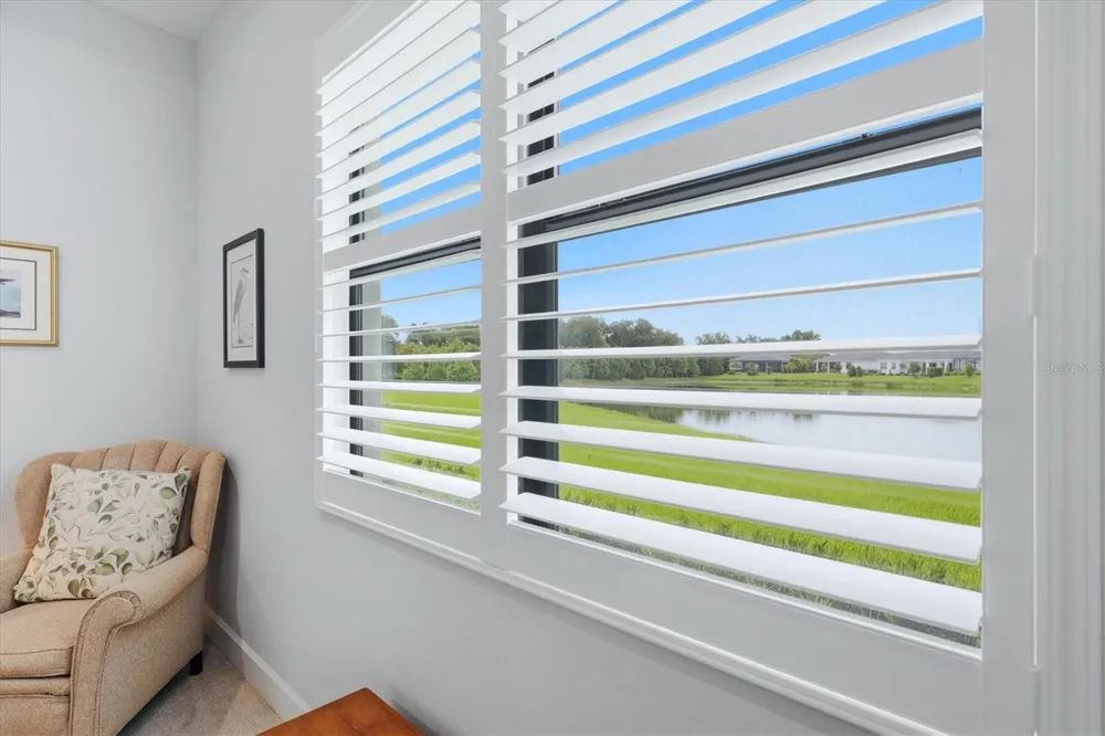 7712 SANDHILL LAKE DRIVE Sarasota, FL 34241