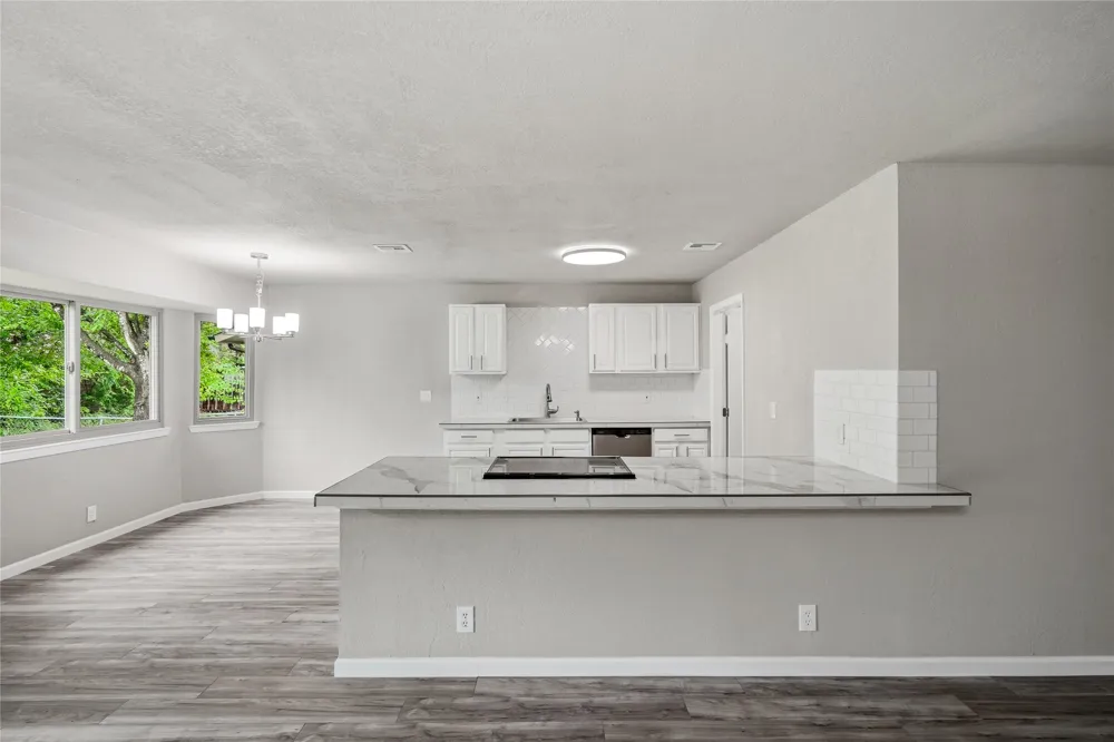 5342 Binz Engleman Road San Antonio, TX 78219