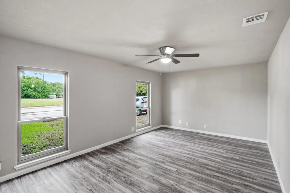 5342 Binz Engleman Road San Antonio, TX 78219