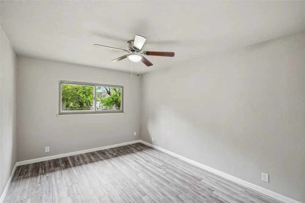 5342 Binz Engleman Road San Antonio, TX 78219