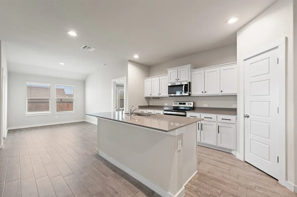 628 Turtle Creek Park Trail Alvarado, TX 76009