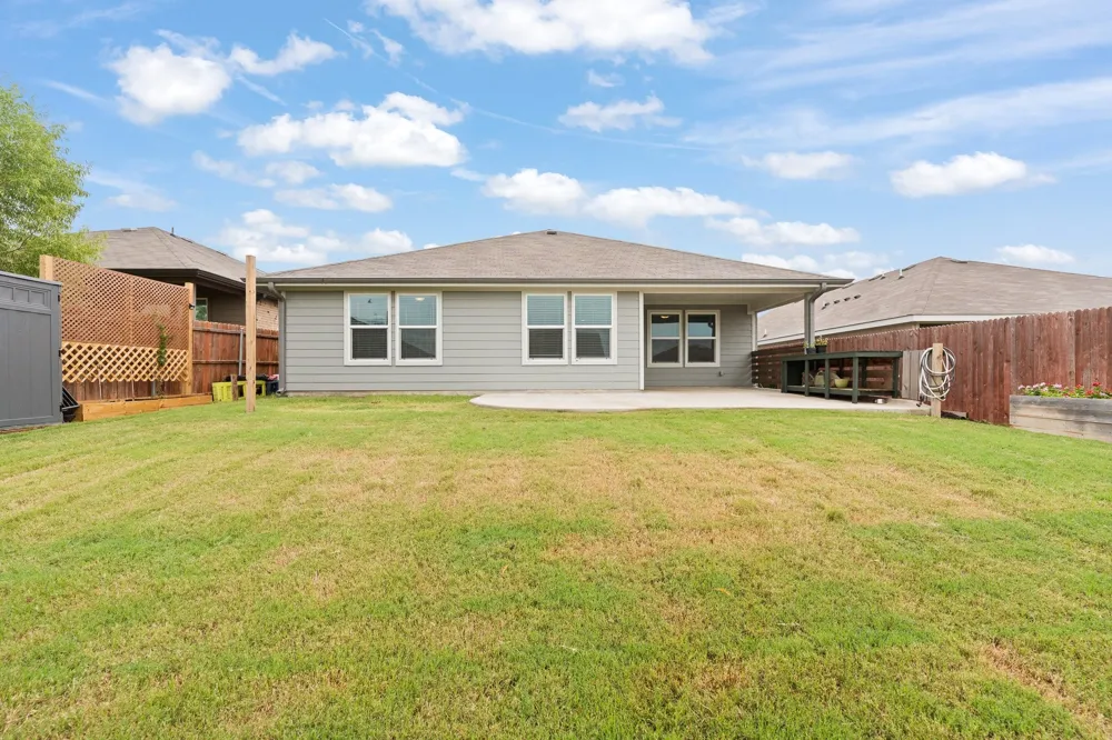 628 Turtle Creek Park Trail Alvarado, TX 76009