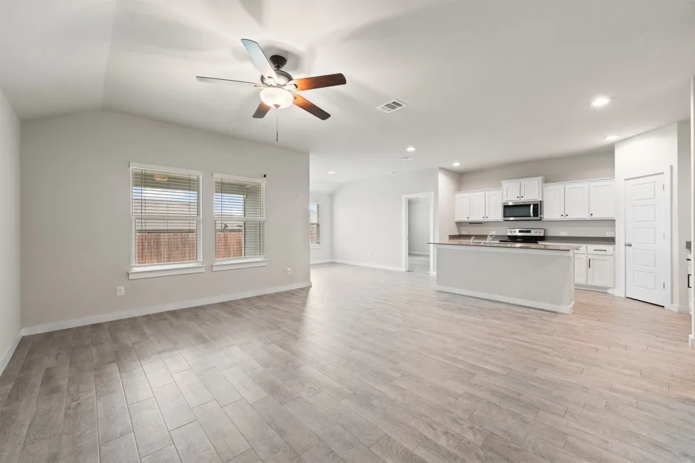 628 Turtle Creek Park Trail Alvarado, TX 76009