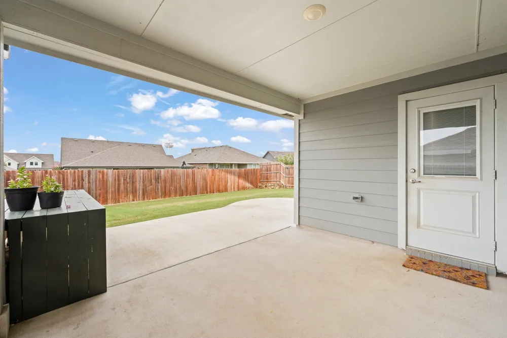 628 Turtle Creek Park Trail Alvarado, TX 76009