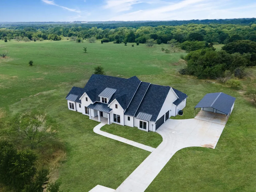 189 William Brewer Road Collinsville, TX 76233