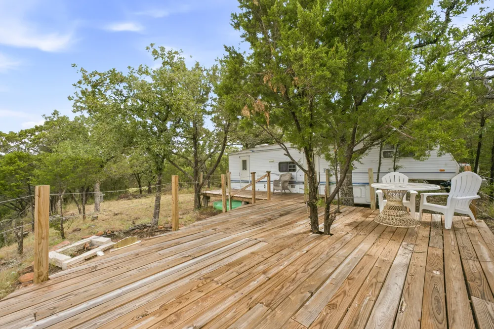 4195 S Lakeview Gordon, TX 76453