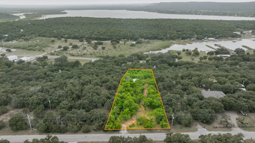4195 S Lakeview Gordon, TX 76453