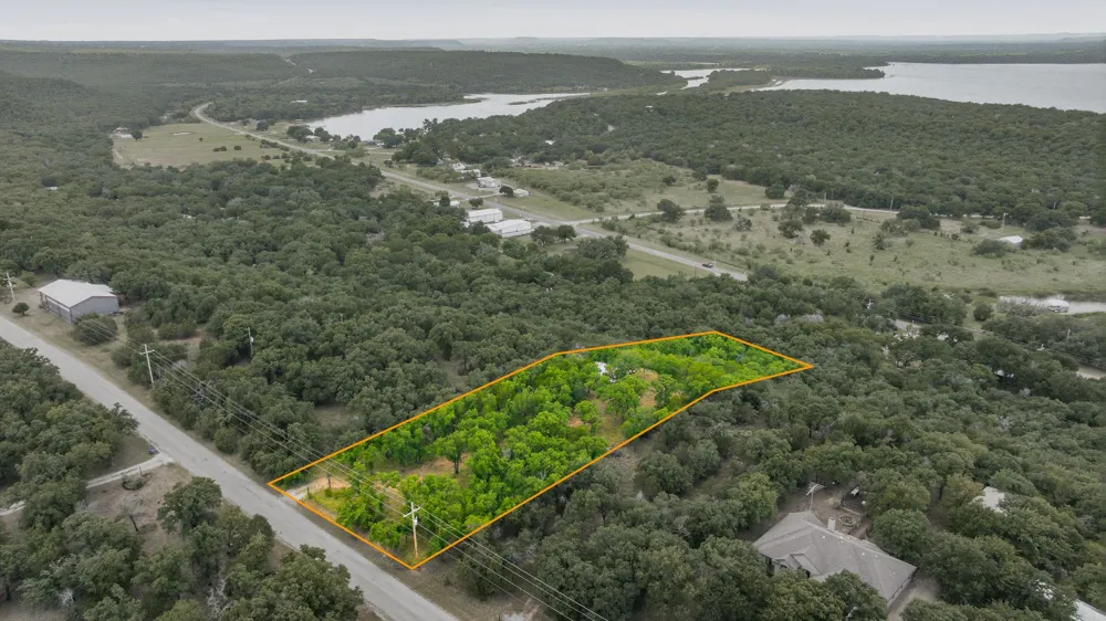 4195 S Lakeview Gordon, TX 76453
