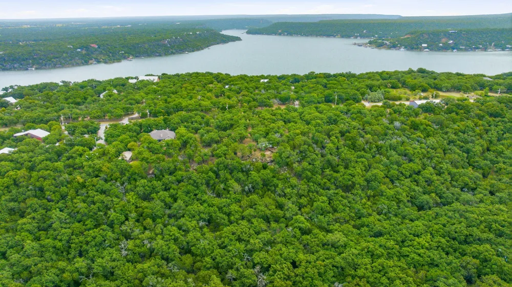 4195 S Lakeview Gordon, TX 76453