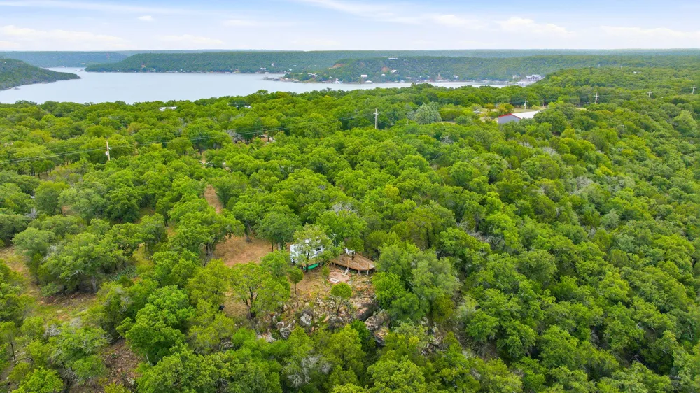4195 S Lakeview Gordon, TX 76453