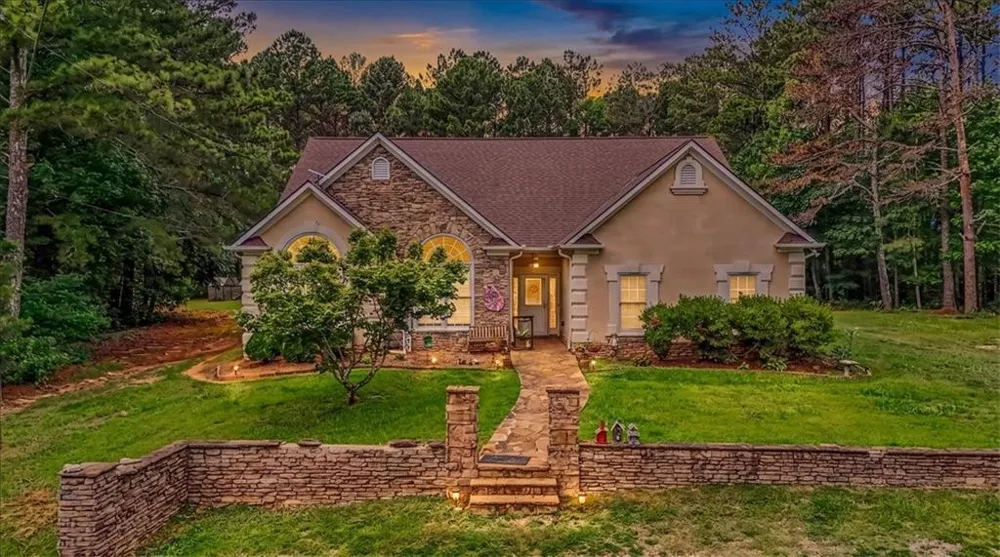75 Raburn Road Bremen, GA 30110