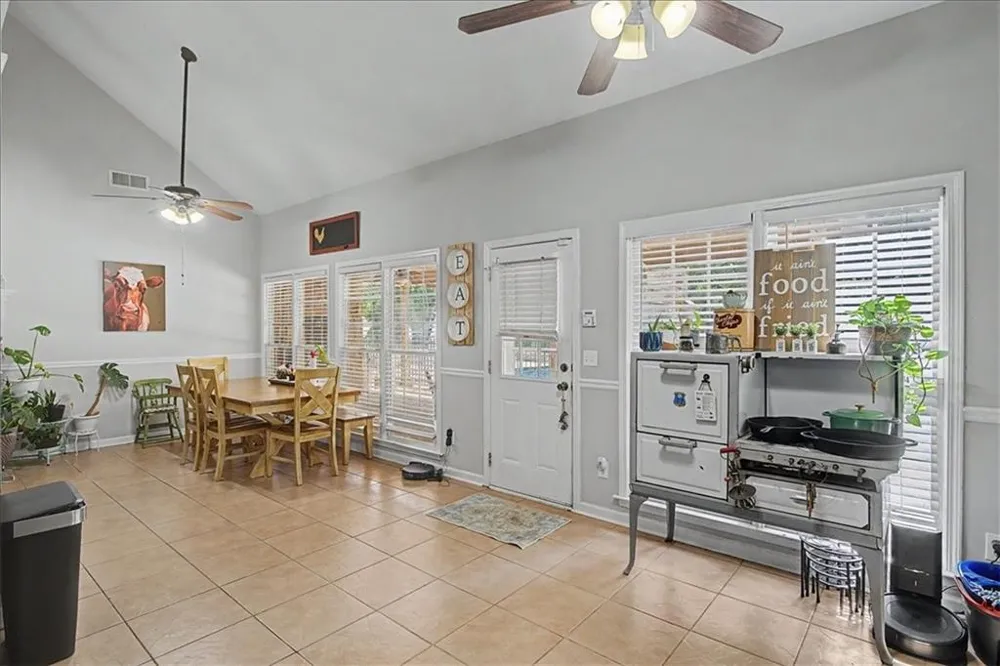 75 Raburn Road Bremen, GA 30110