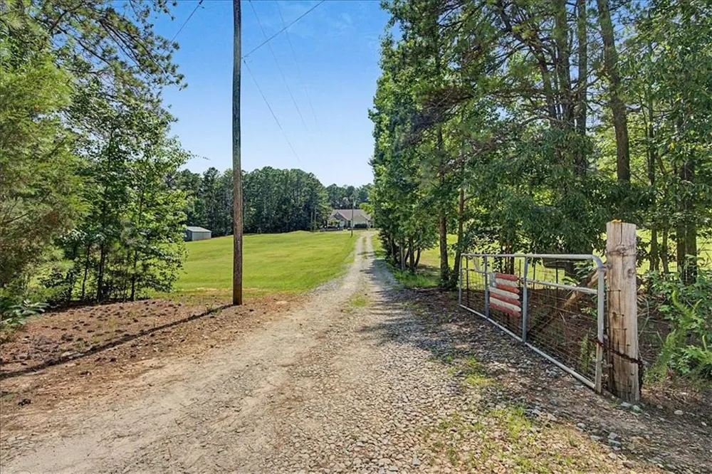 75 Raburn Road Bremen, GA 30110