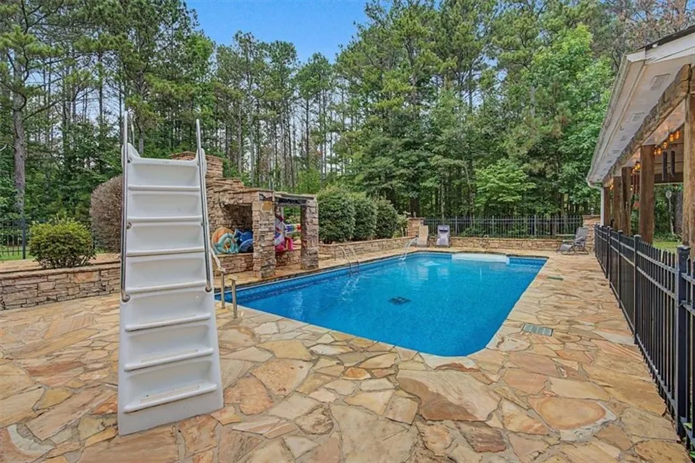 75 Raburn Road Bremen, GA 30110